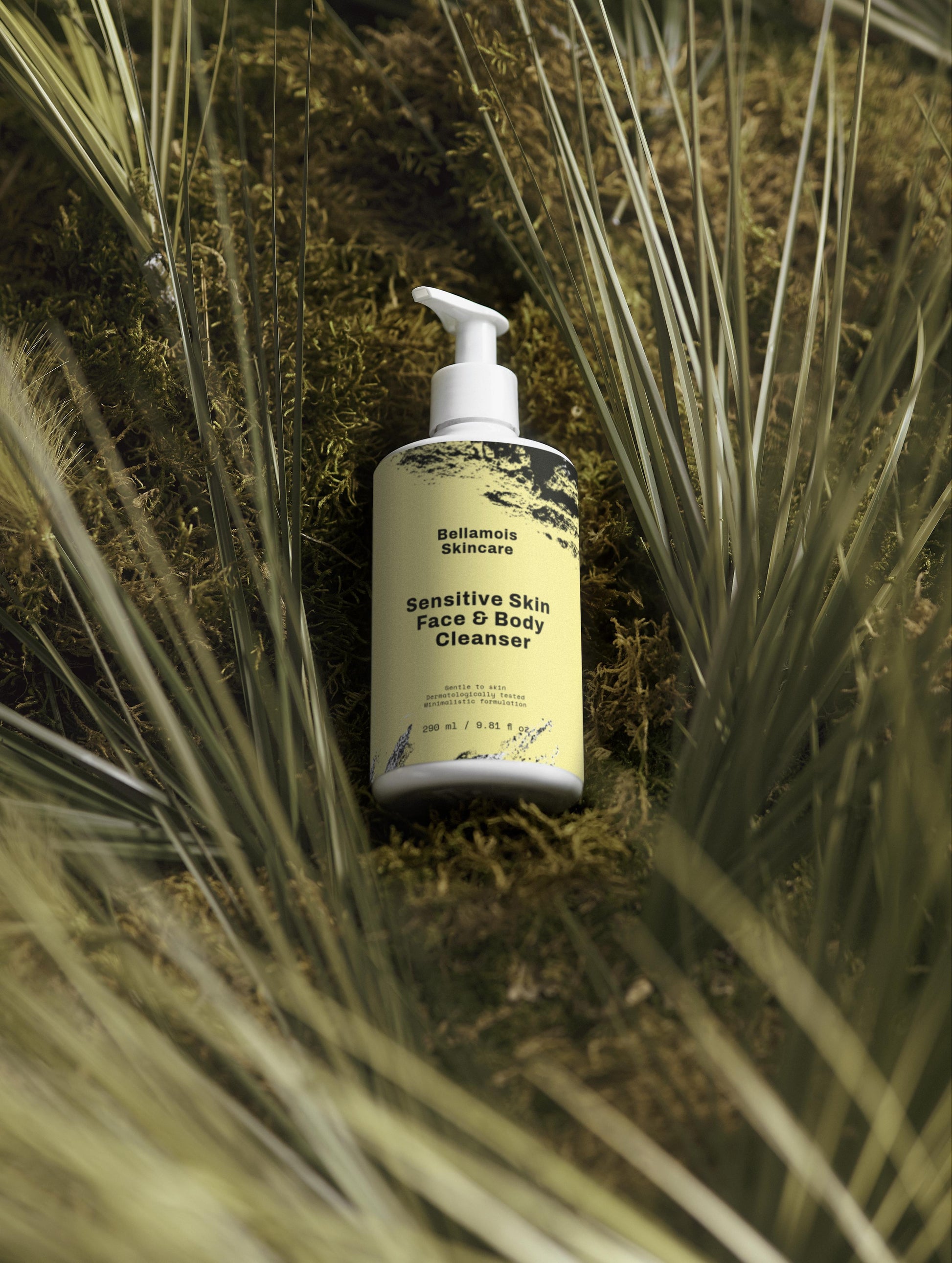 Sensitive Skin Face & Body Cleanser  290 ml